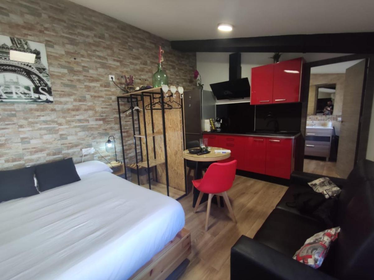 Casa Rural La Zzinetina Con Jacuzzi Константина Экстерьер фото